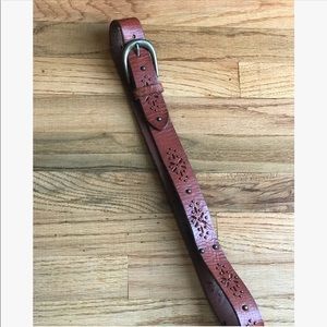 AEROPOSTALE LEATHER BELT